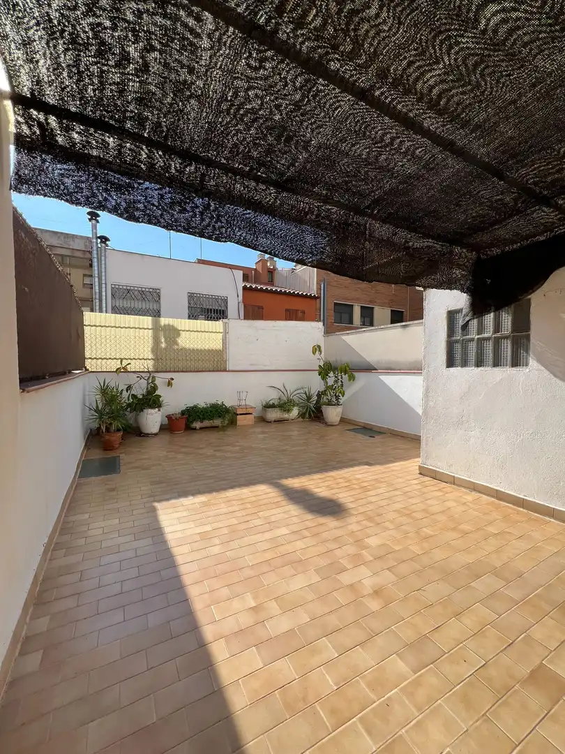 Terrassa de Casa o xalet en venda en Vilanova i la Geltrú amb Calefacció