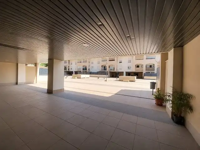 Terraza de Piso en venta en Manilva con Terraza, Trastero y Alarma