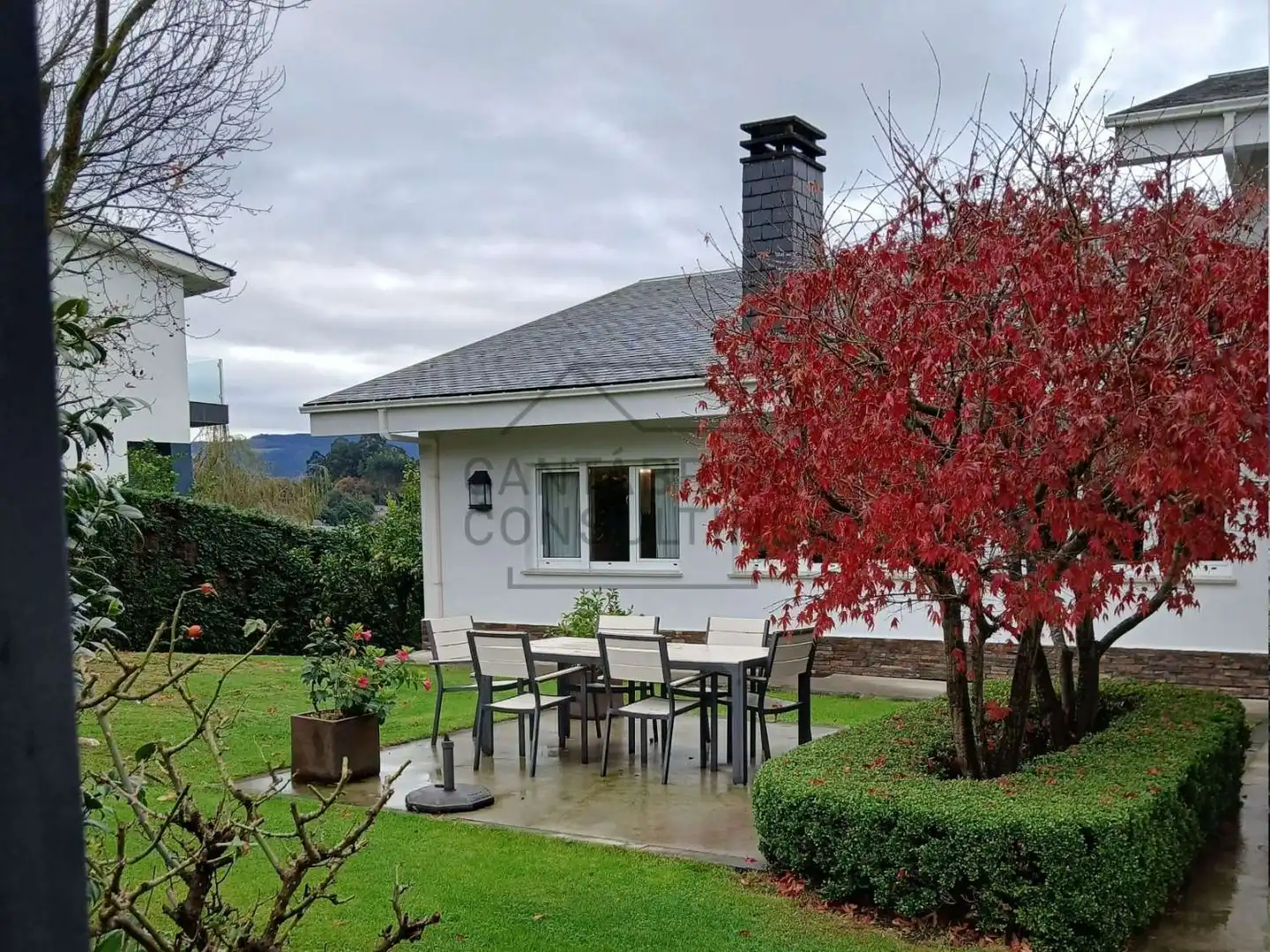 Garden of Houses for sale in Navia  with Heating, Parquet flooring and Terrace