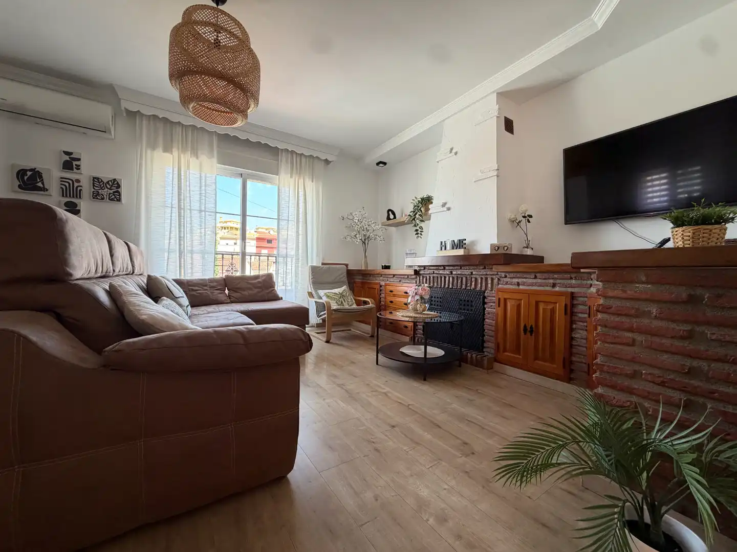 Sala de estar de Casa o chalet en venta en Málaga con Aire acondicionado, Terraza y Trastero