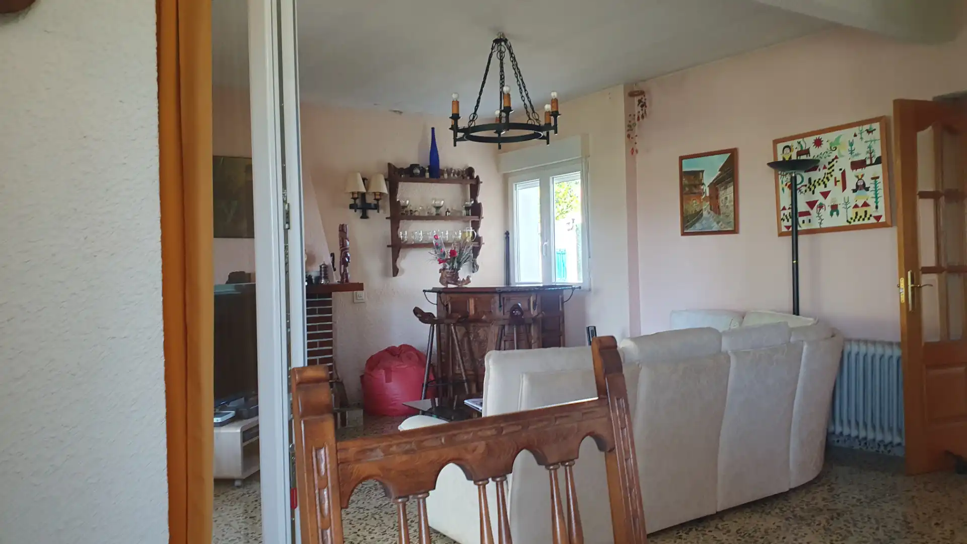 Sala d'estar de Casa o xalet en venda en Valdemorillo amb Calefacció, Jardí privat i Terrassa