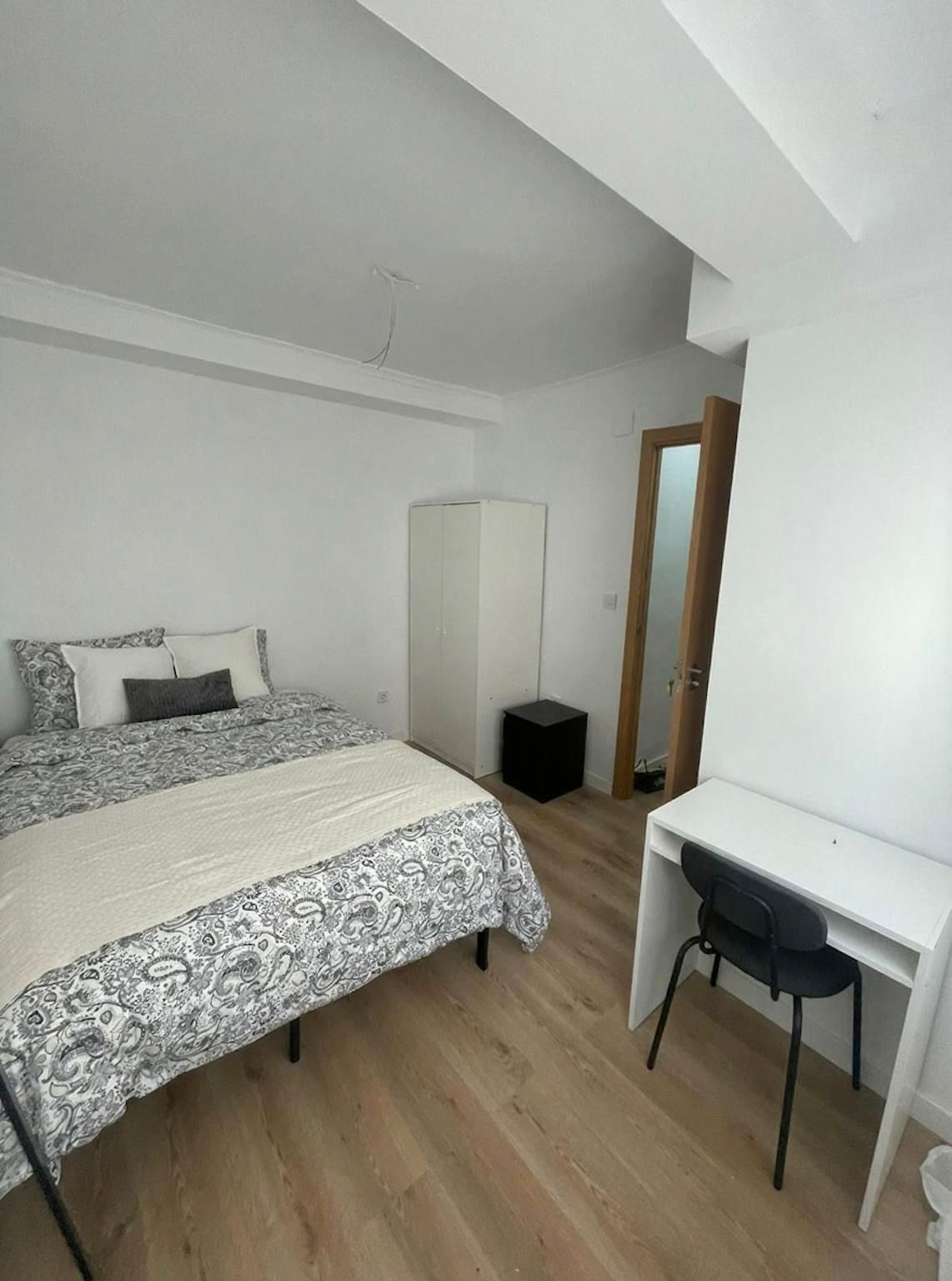 Pis per a compartir a N/A, Torrefiel