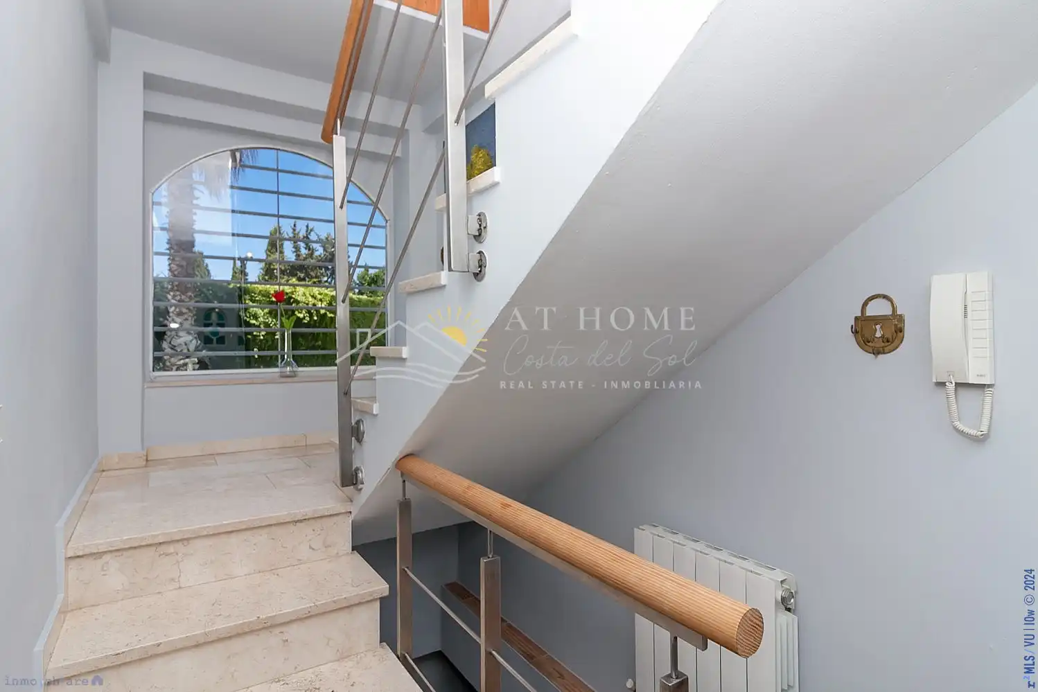 Houses for sale in Granada  with Swimming Pool