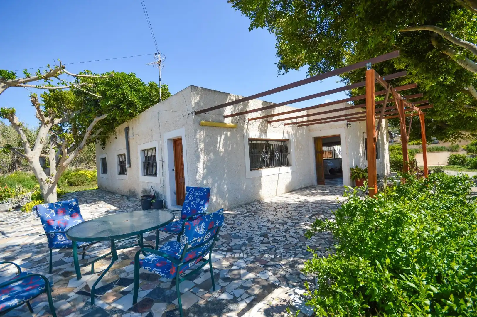 Vista exterior de Finca rústica en venda en Pechina amb Aire condicionat, Jardí privat i Terrassa