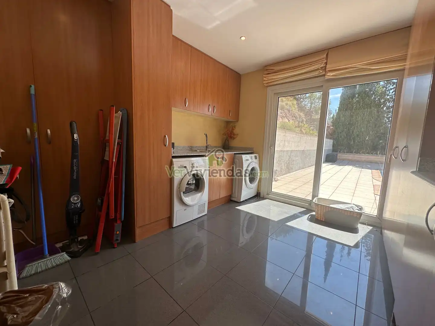 Houses for sale in Via Alemana, 15, Pallejà
