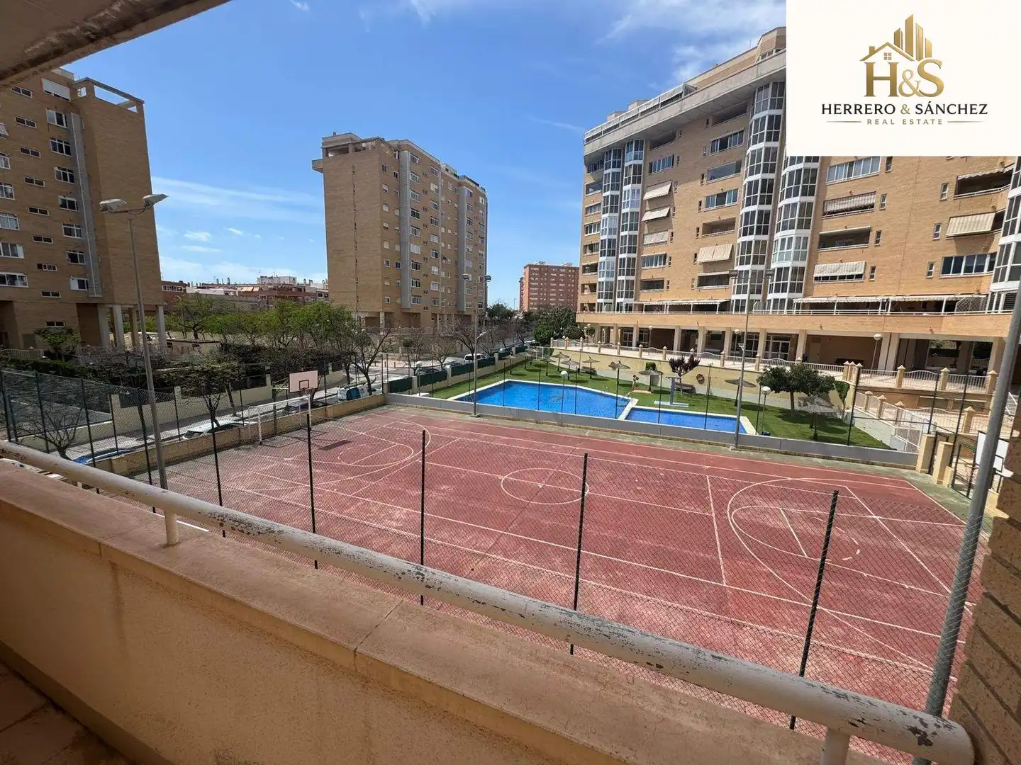 Exterior view of Houses for sale in Alicante / Alacant  with Air Conditioner, Heating and Private garden