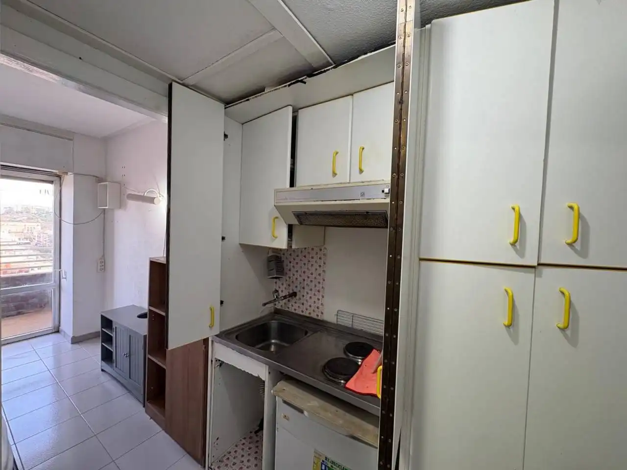 Küche von Wohnung zum Verkauf in Alicante / Alacant mit Klimaanlage, Balkon und Alarm
