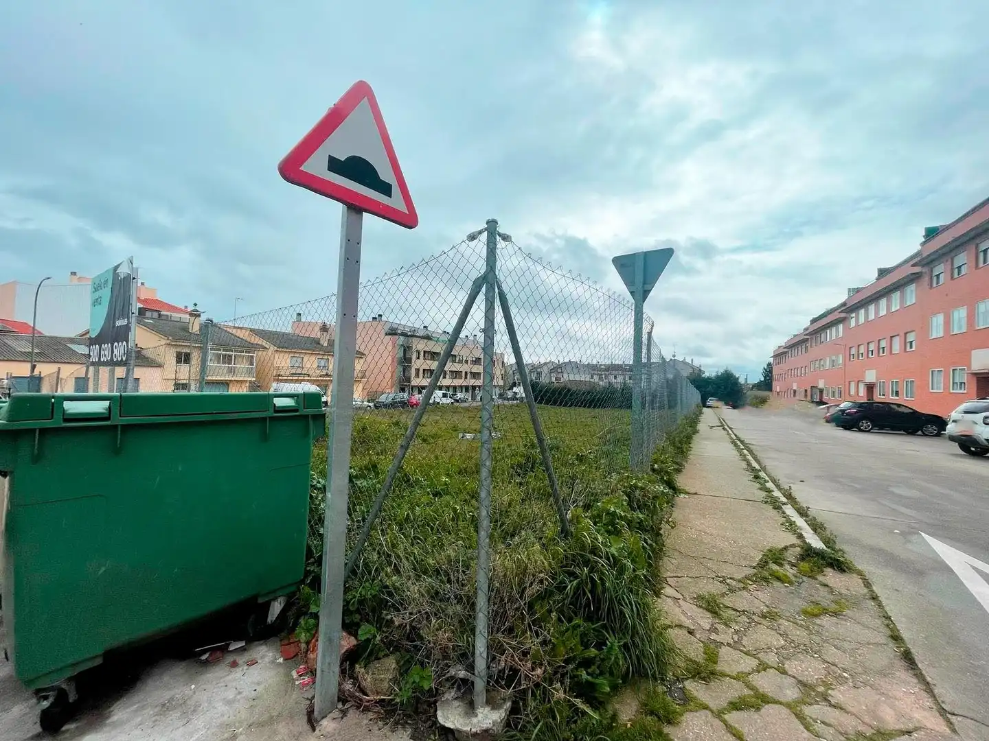 Terreno residenziale in vendita a Villares de la Reina, imagen 2
