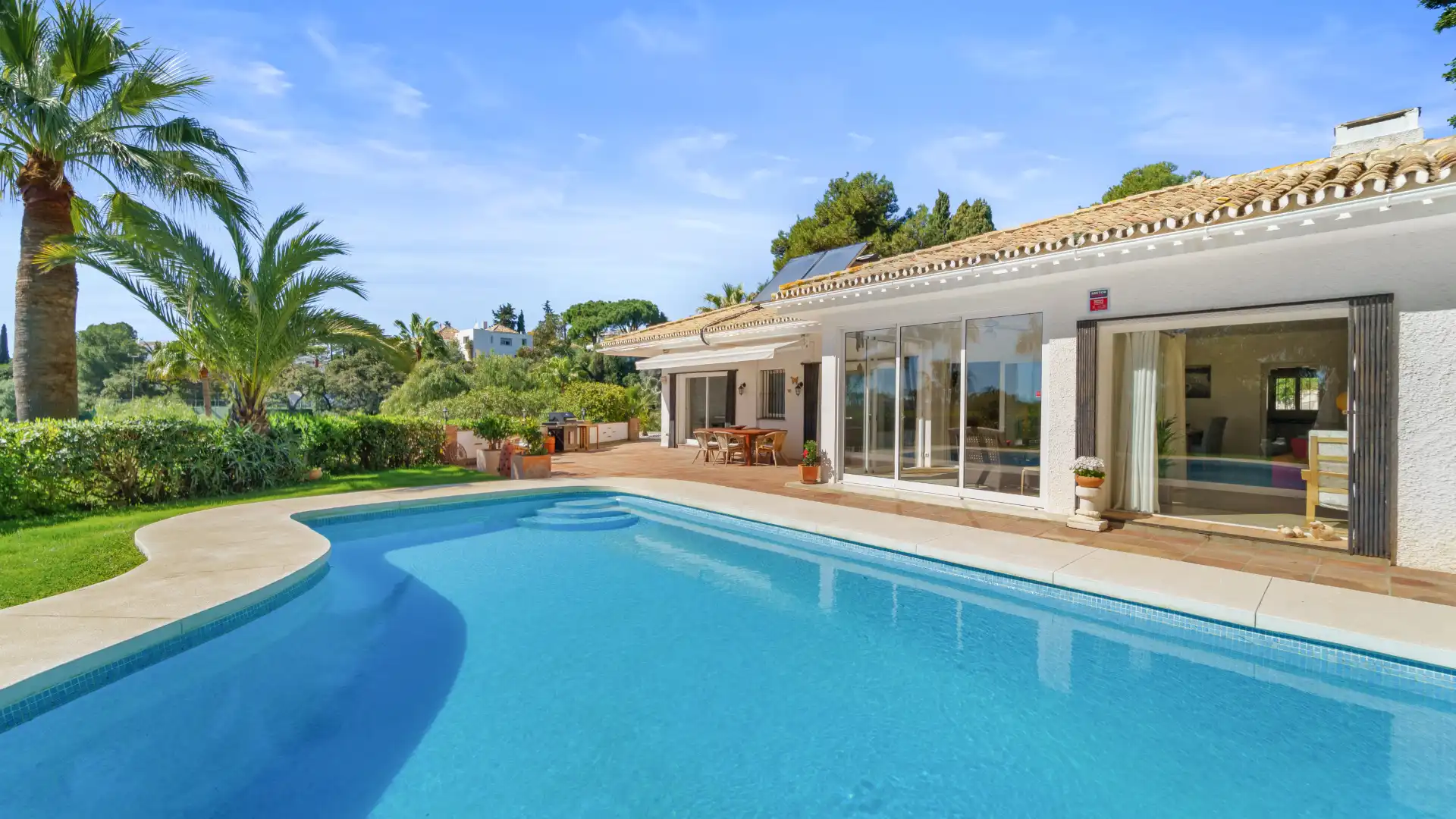 Garden of Houses for sale in Mijas  with Air Conditioner, Heating and Private garden