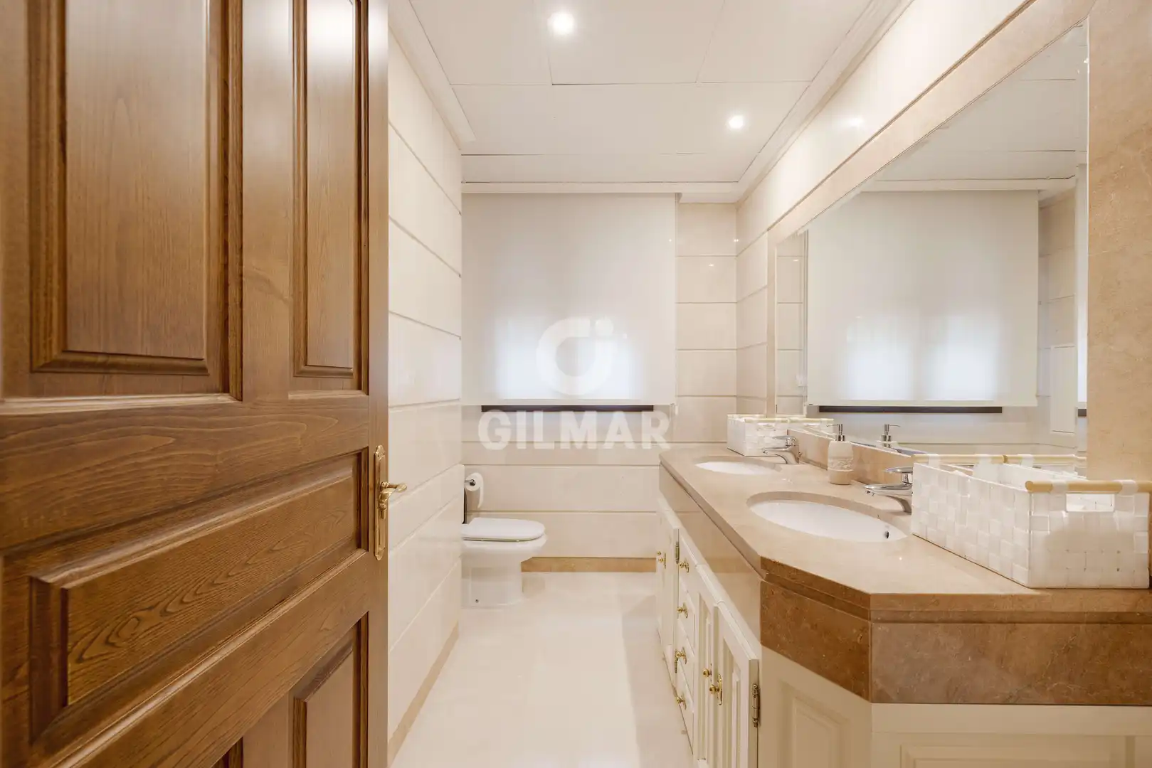 Baño de Casa o chalet en venta en Benahavís con Calefacción, Jardín privado y Piscina