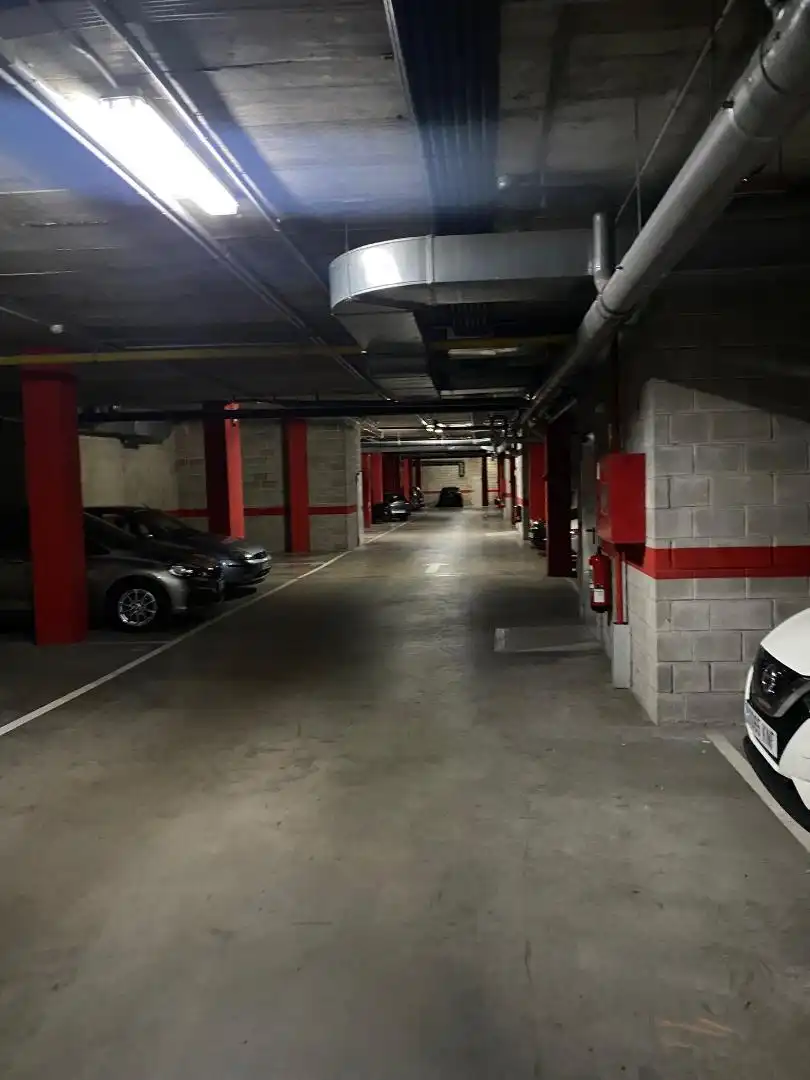 Parkplatz von Garage zum Verkauf in Zaragoza