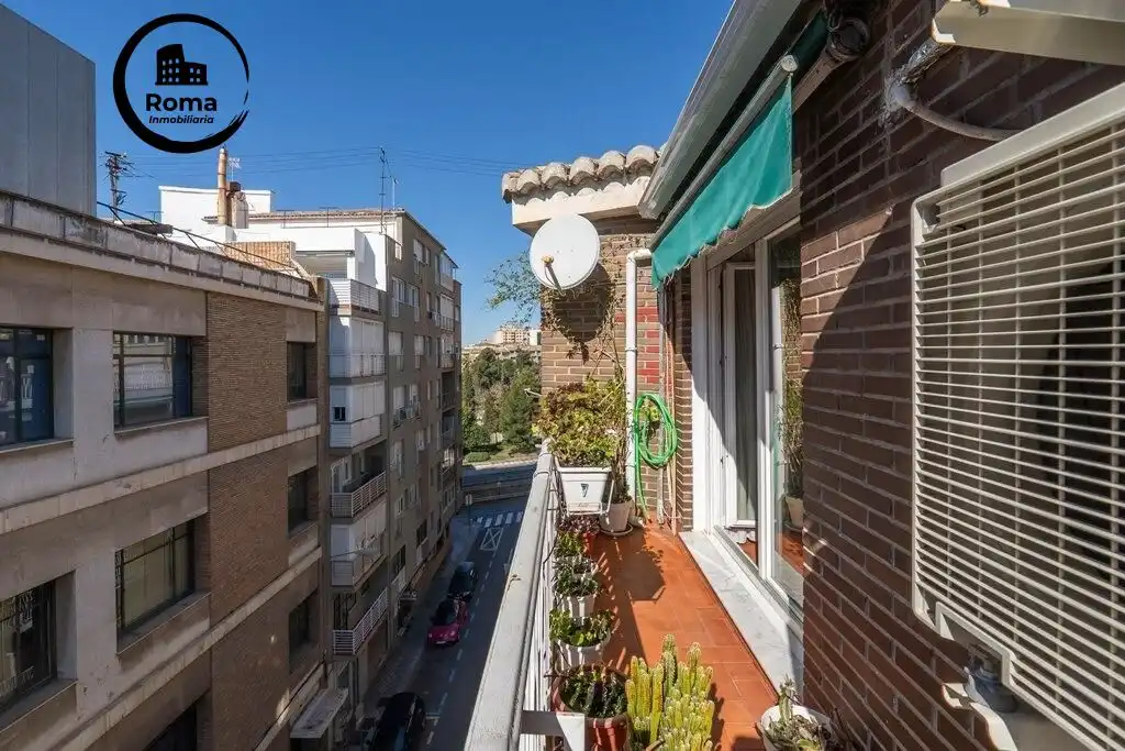 Exterior view of Attic for sale in Granada  with Air Conditioner and Terrace