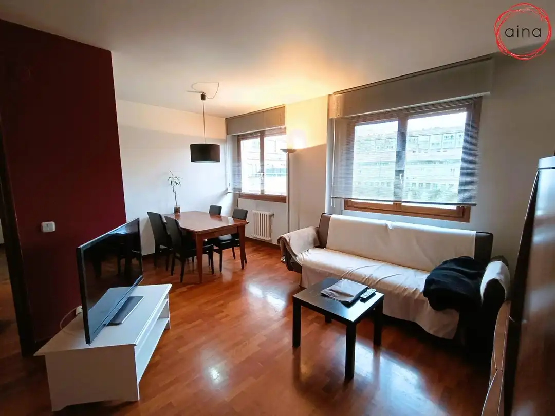 Apartments for rent in Mendebaldea - Ermitagaña