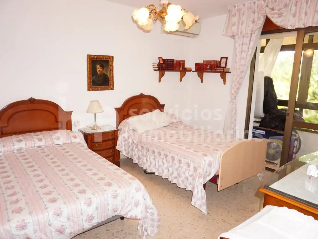 Dormitori de Casa o xalet en venda en Vélez-Málaga amb Aire condicionat i Moblat