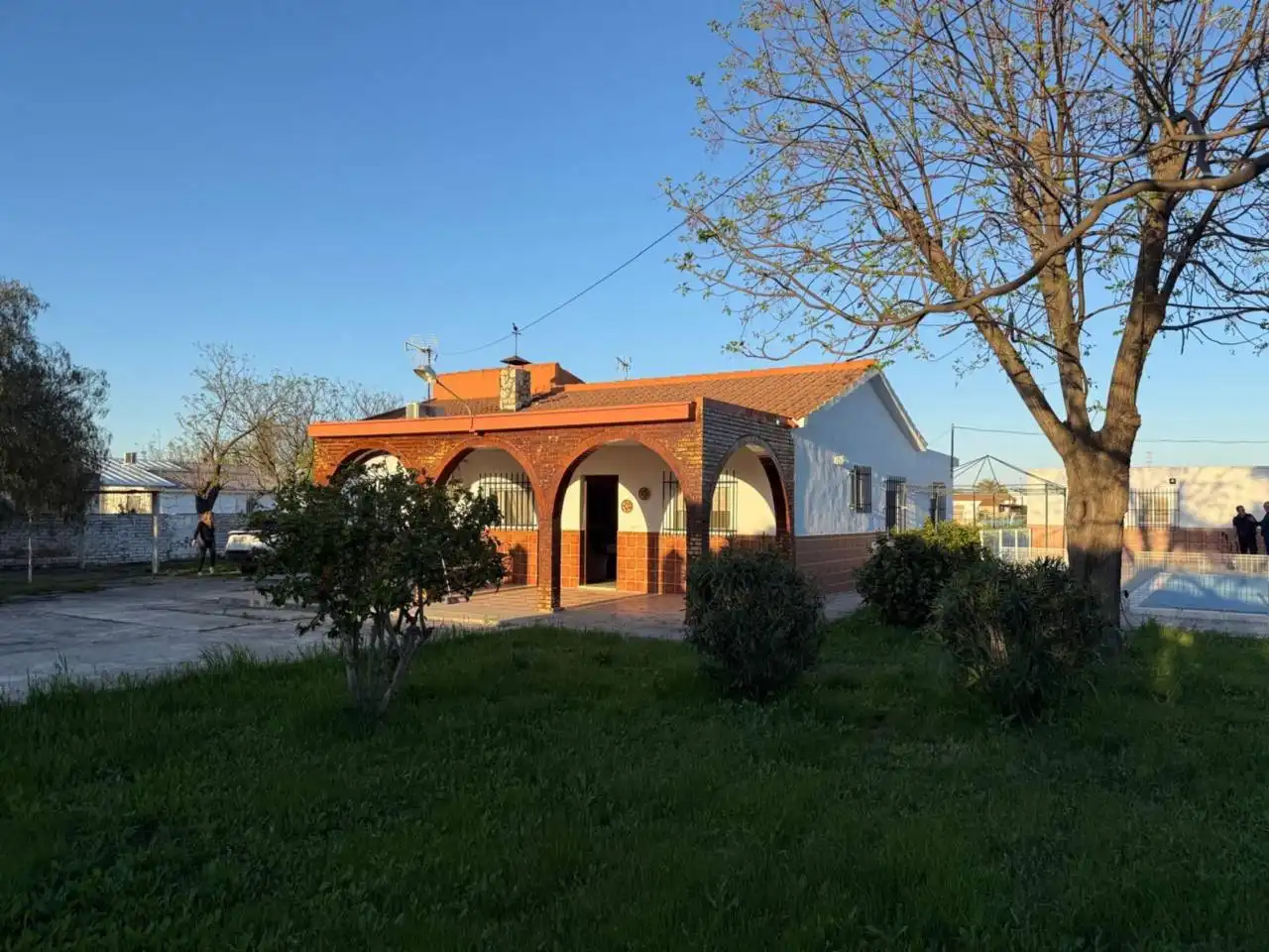 Vista exterior de Casa o chalet en venta en Carmona con Aire acondicionado, Calefacción y Jardín privado