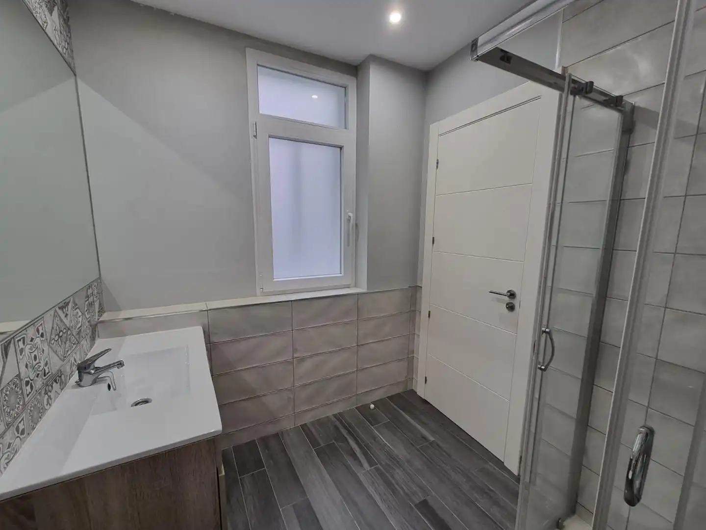 Baño de Piso en venta en Valladolid con Calefacción, Terraza y Balcón