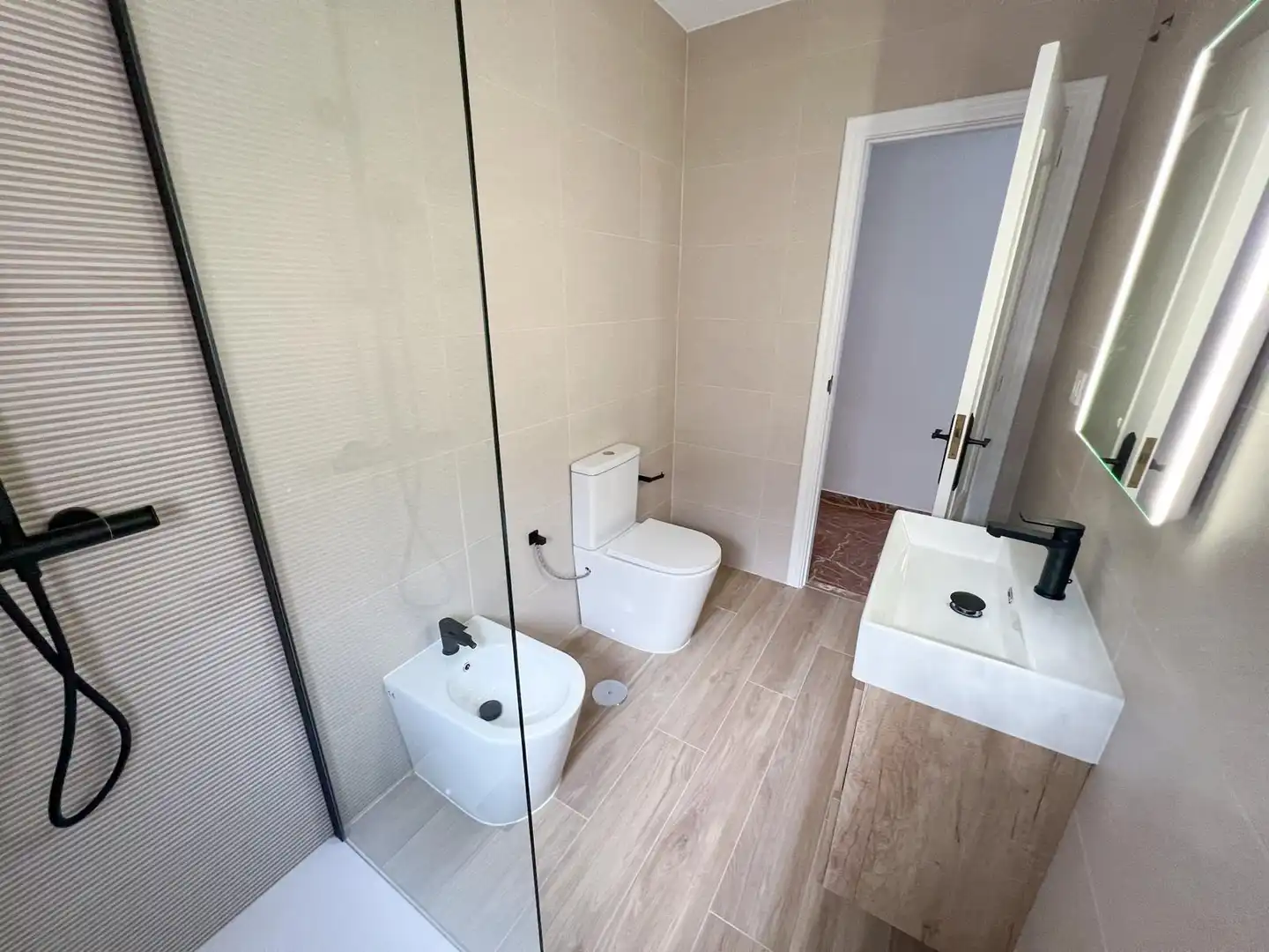 Bany de Pis en venda en Motril amb Aire condicionat i Balcó