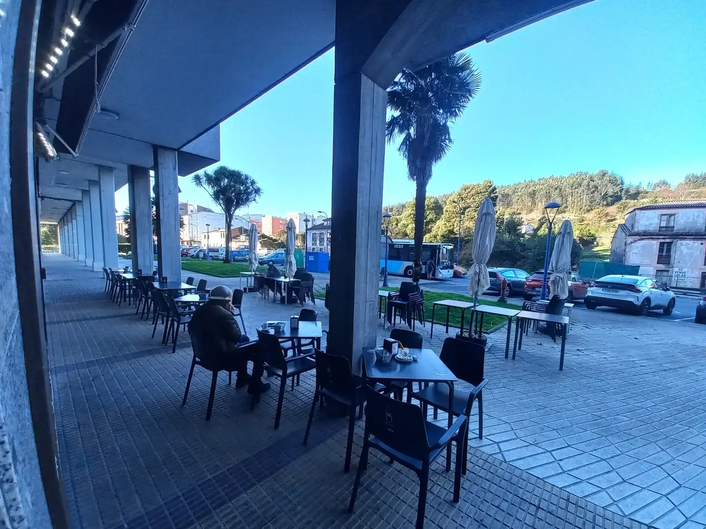 Terrasse von Geschaftsraum zum Verkauf in Culleredo mit Klimaanlage, Terrasse und Möbliert