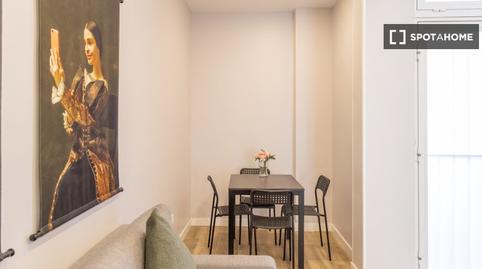 Foto 5 de Piso de alquiler en Canillas, Madrid