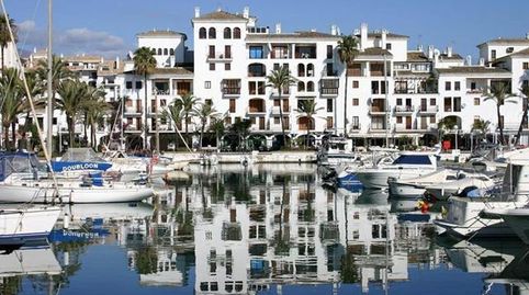 Hermoso apartamento junto al puerto de la duquesa