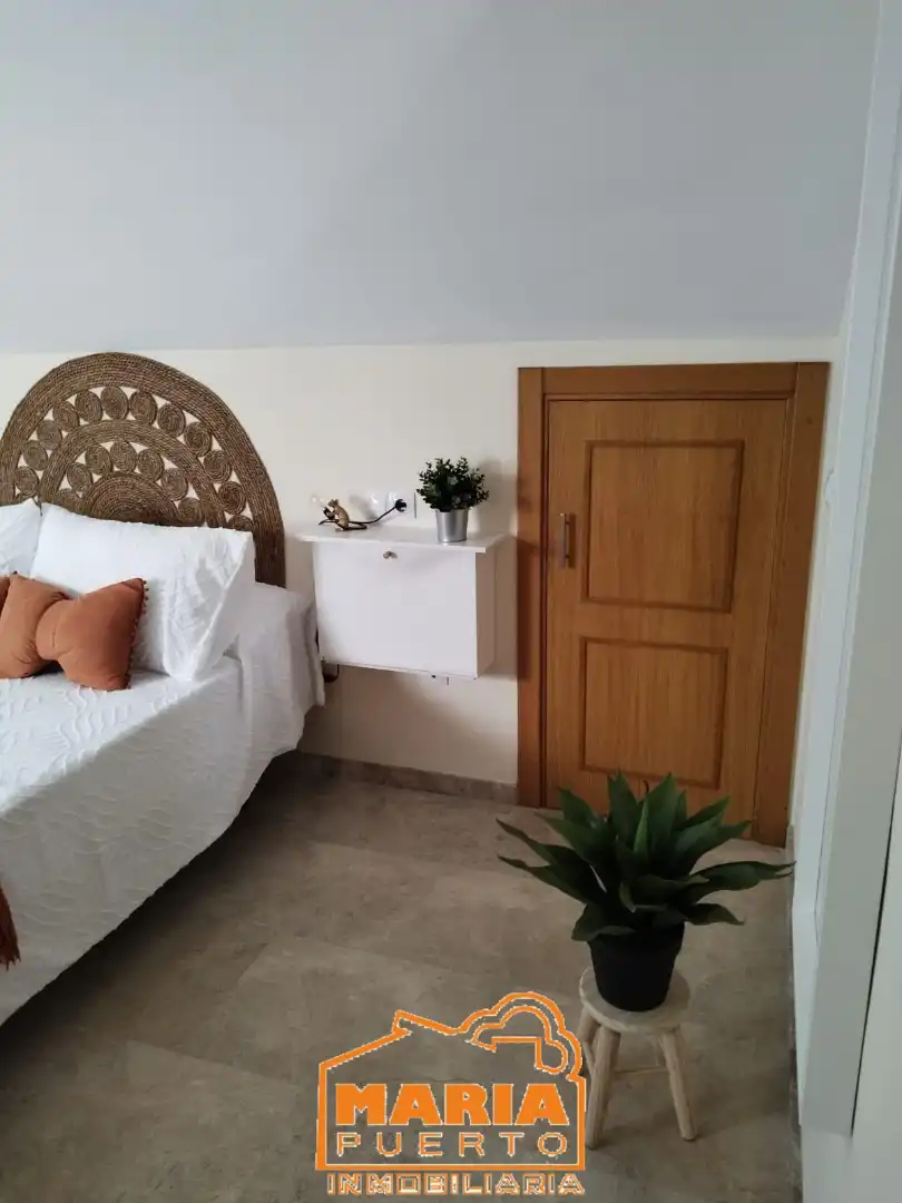 Dormitori de Apartament de lloguer en Antequera amb Aire condicionat, Traster i Moblat