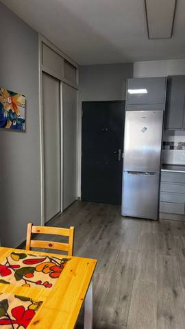 Estudio en Alquiler en Colores -  Entreparques