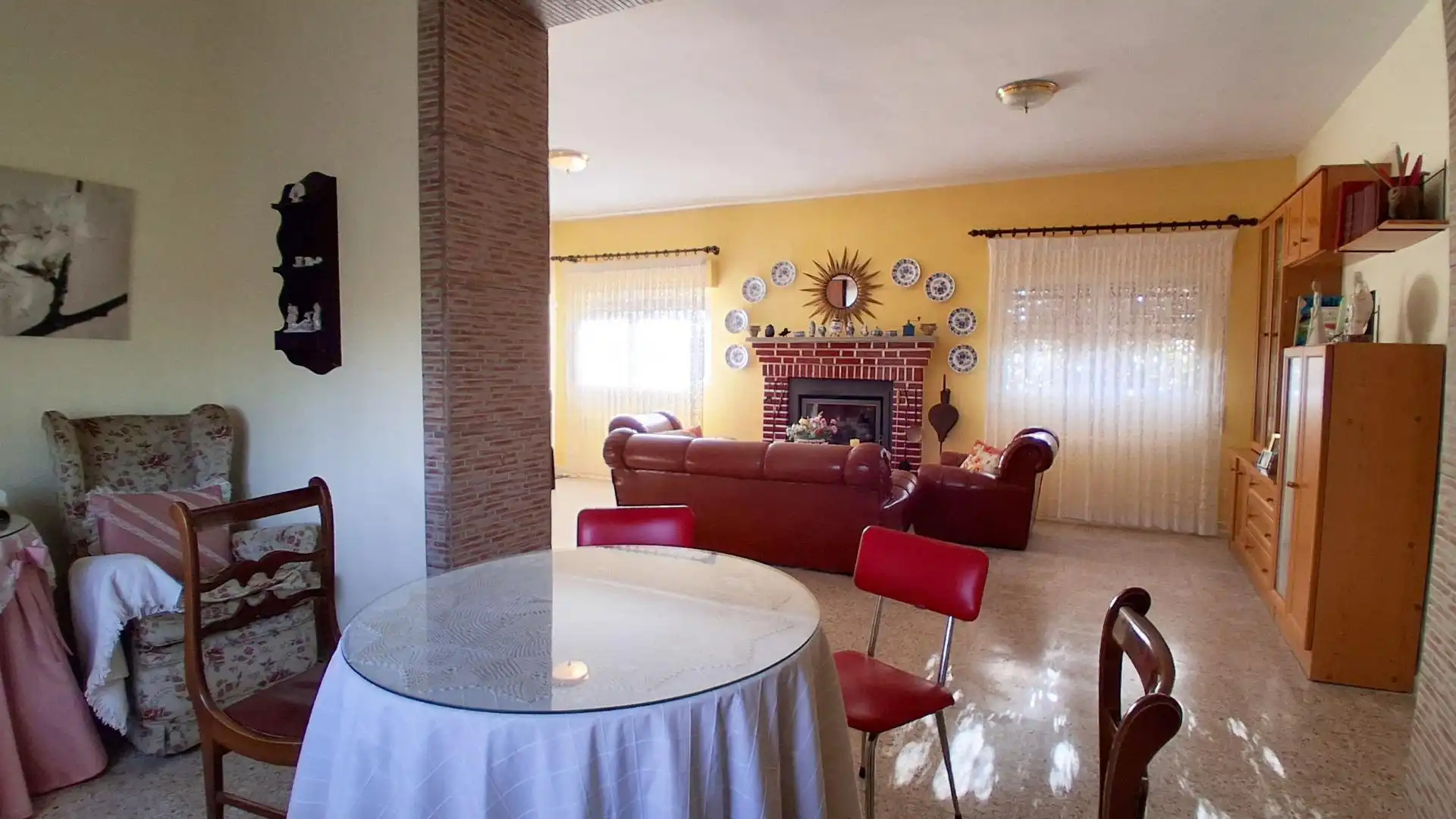Comedor de Finca rústica en venta en Almenara de Tormes