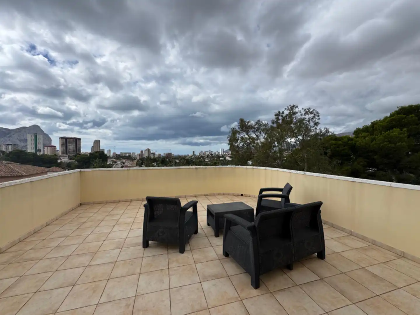 Chalet con piscina en venta en Carrió - La Merced - Los Pinos, imagen 11