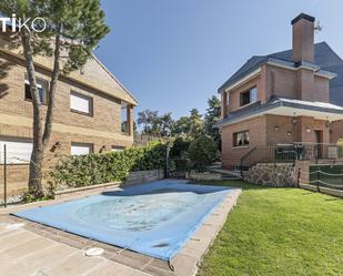 Jardí de Casa o xalet en venda en Torrelodones amb Terrassa i Balcó