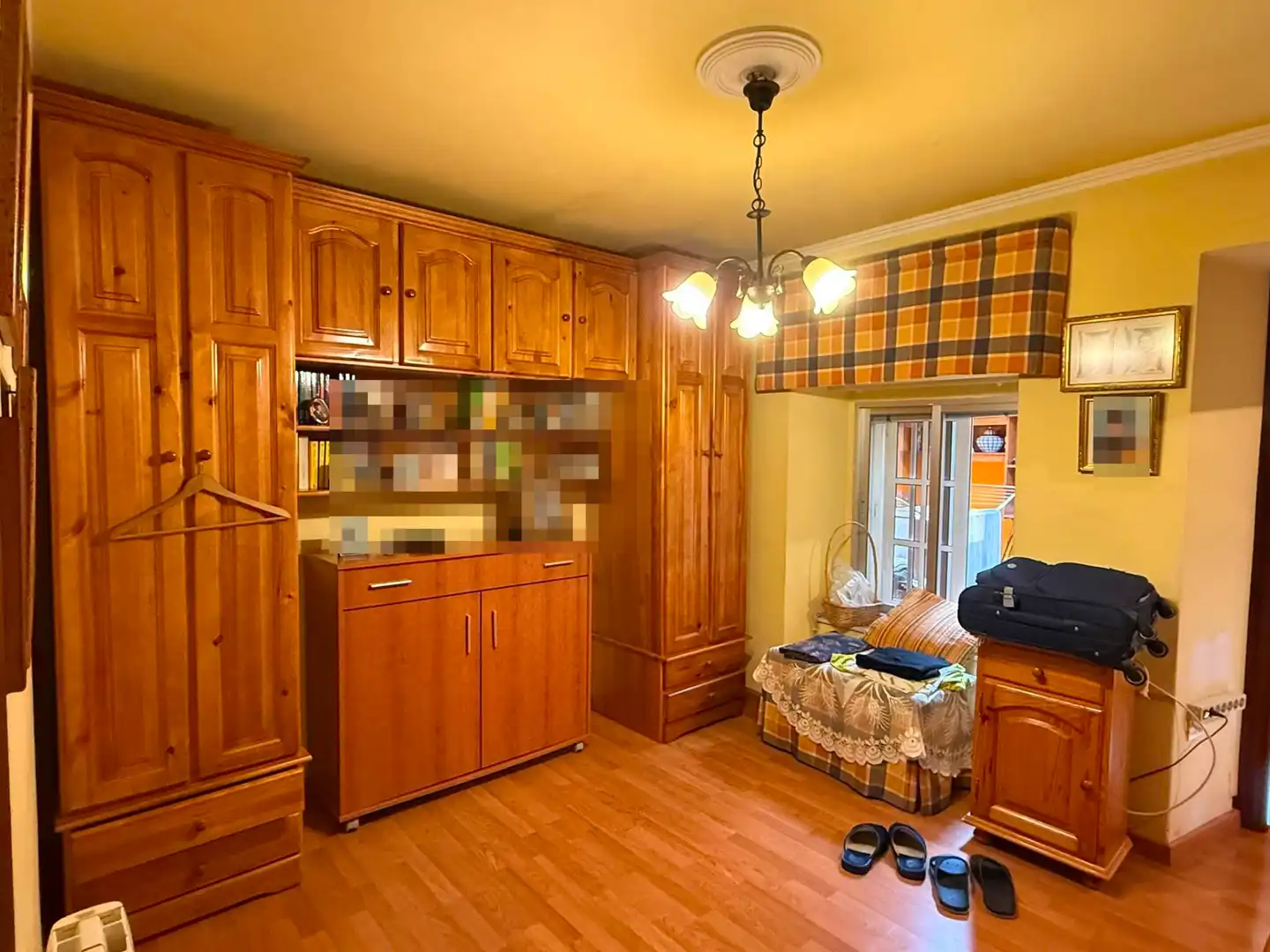 Habitación de Casa adosada en venta en Fene con Calefacción, Parquet y Amueblado