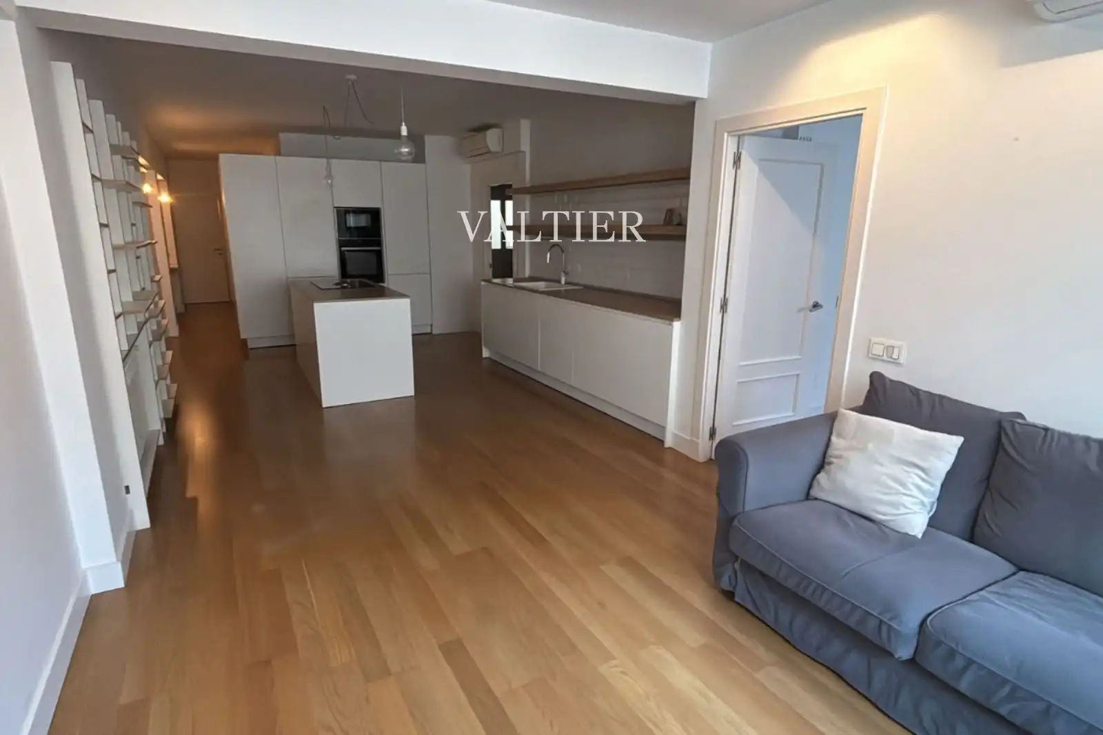 Cocina de Piso de alquiler en  Madrid Capital con Aire acondicionado y Terraza