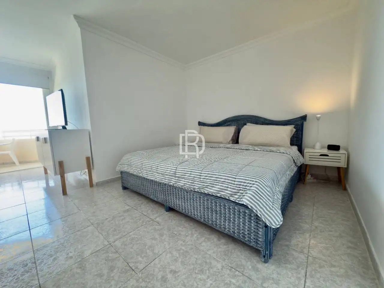 Estudi amb piscina en venda a Camino Burgado 1, imagen 2