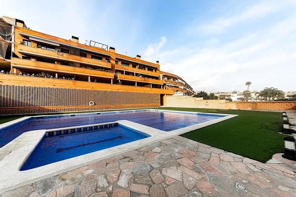 Swimming pool of Duplex for sale in Cubelles  with Air Conditioner, Heating and Private garden
