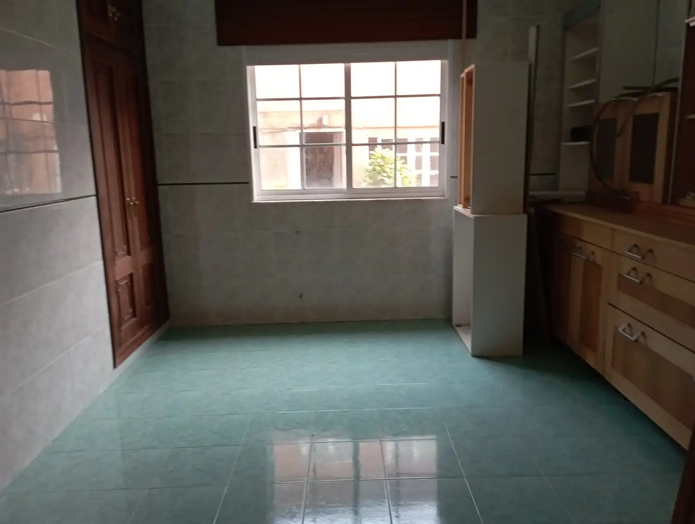 Habitación de Edificio en venta en Teo
