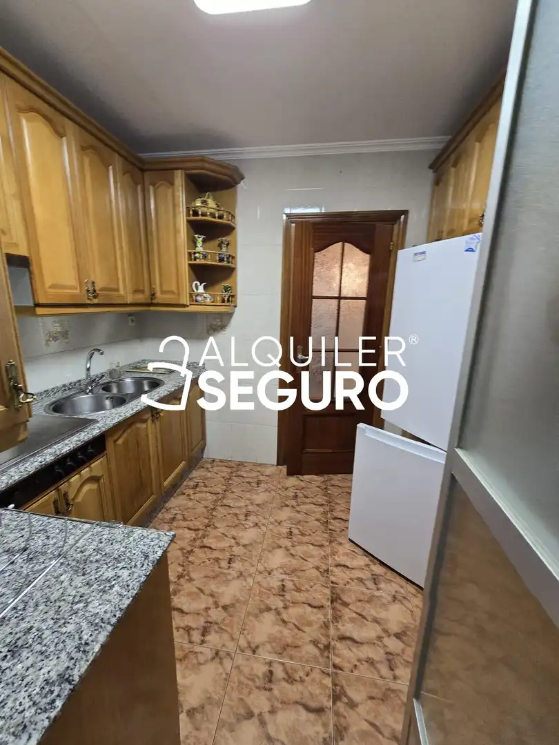 Pis de lloguer a Orense , Pryconsa - Juan de Austria