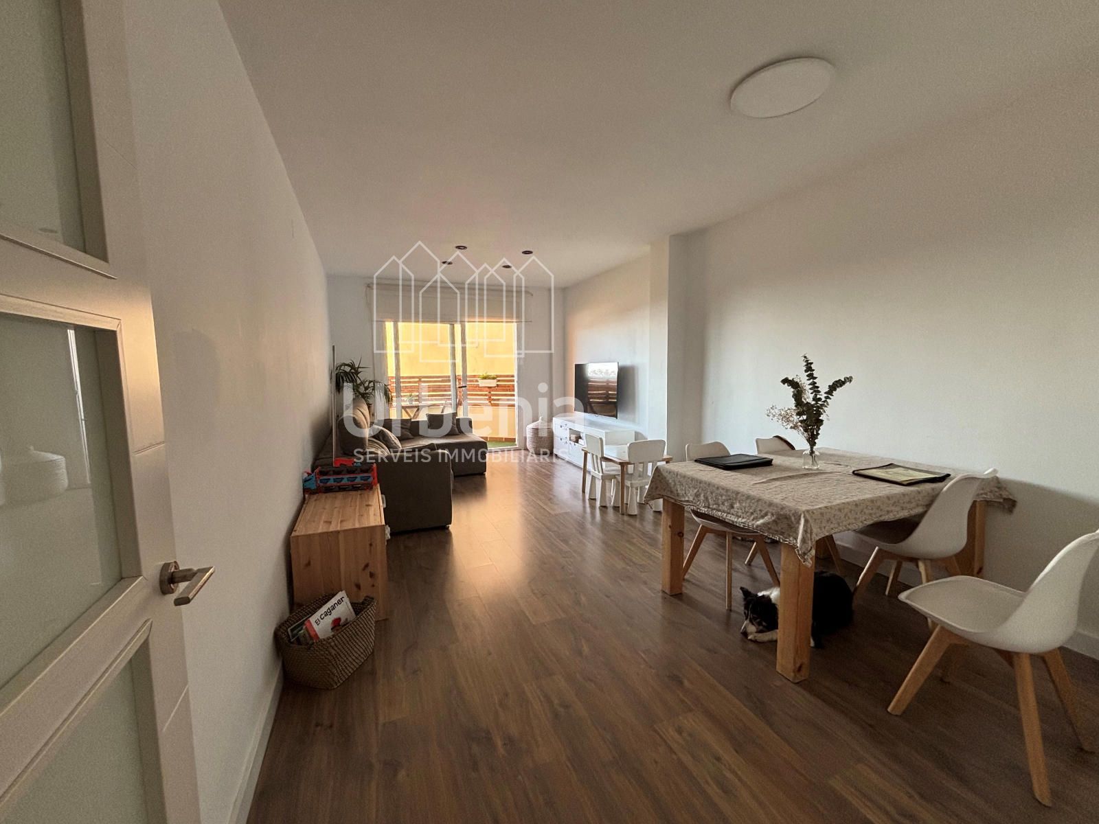 Sala d'estar de Àtic en venda en Blanes amb Calefacció, Terrassa i Piscina