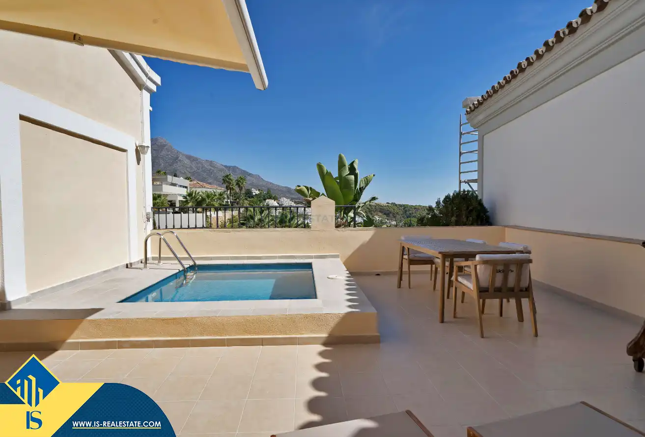 Casa a schiera con piscina in vendita a Nueva Andalucía, imagen 24