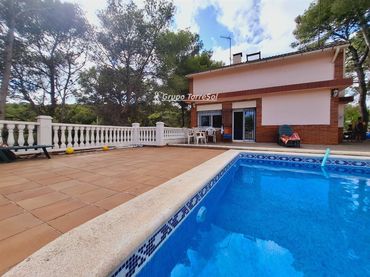 Villa avec piscine à vendre à VIOLETA