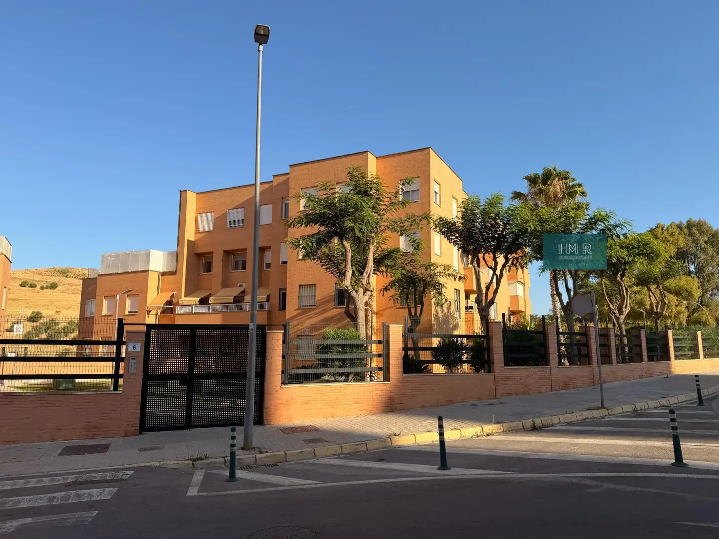 Vista exterior de Piso en venta en Camas con Piscina comunitaria