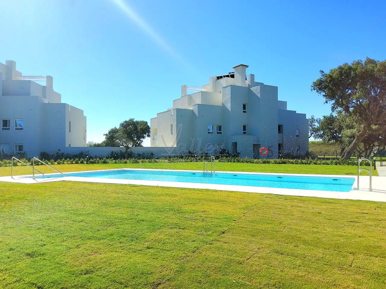 Garten von Wohnungen zum Verkauf in Sotogrande mit Klimaanlage, Terrasse und Möbliert