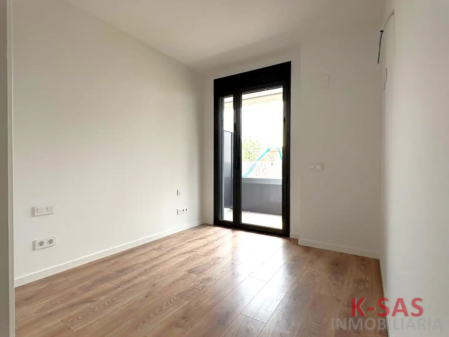 Schlafzimmer von Wohnung zur Miete in Esplugues de Llobregat mit Klimaanlage, Parkett und Terrasse
