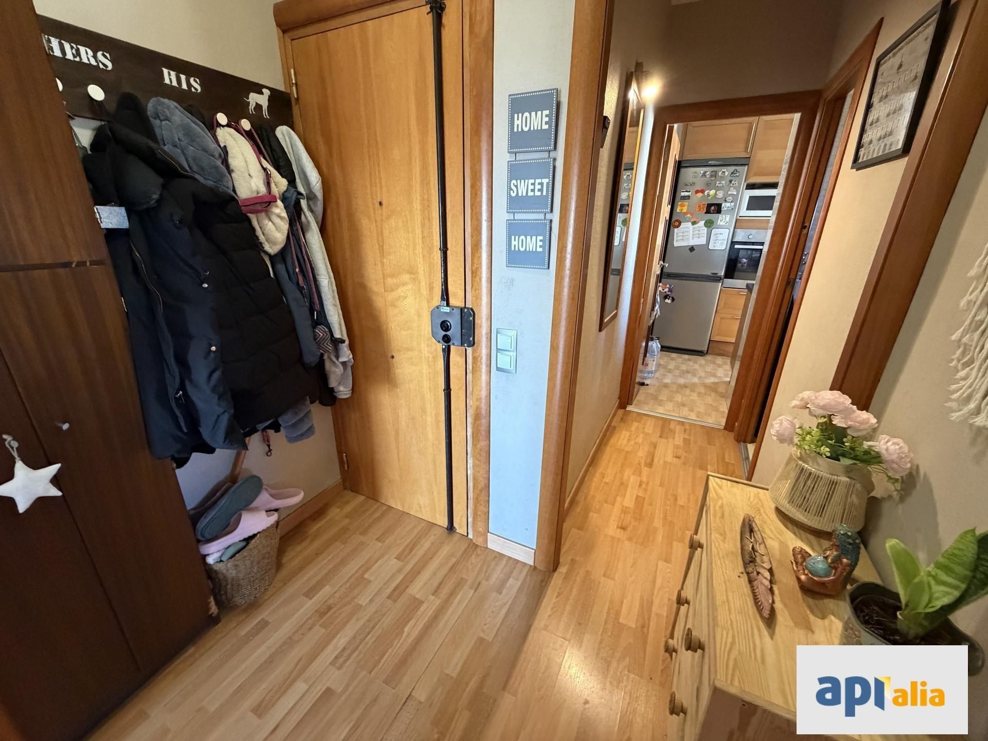 Flat for sale in Sabadell  with Air Conditioner, Parquet flooring and Terrace