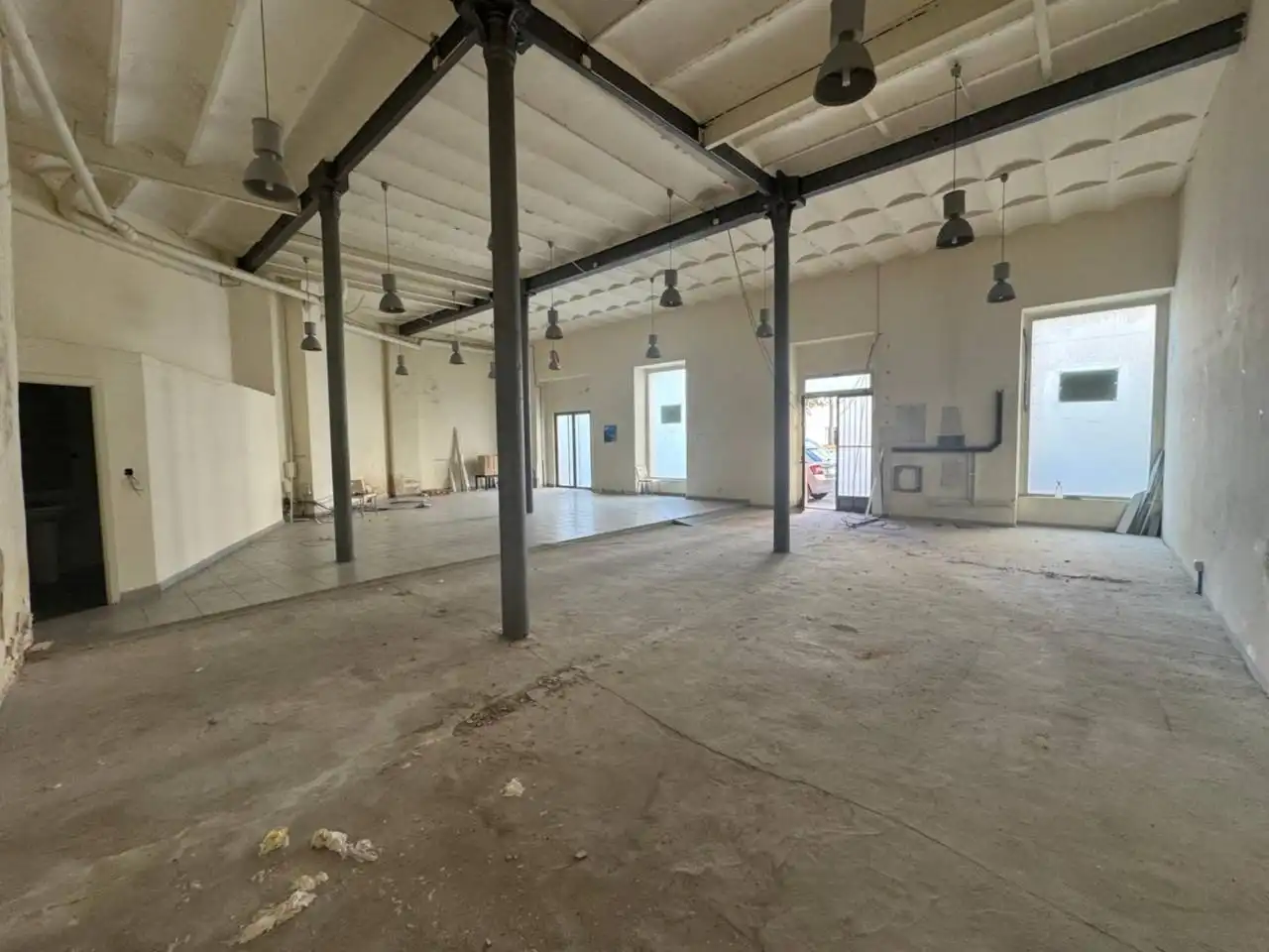 Fabrikhallen zur Miete in Cartagena