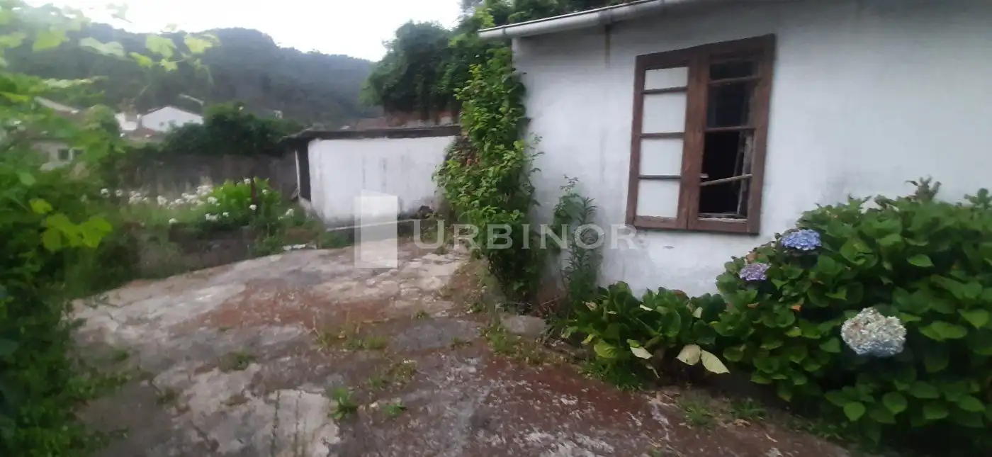 Casa rústica amb jardí en venda a Ribadavia, imagen 3
