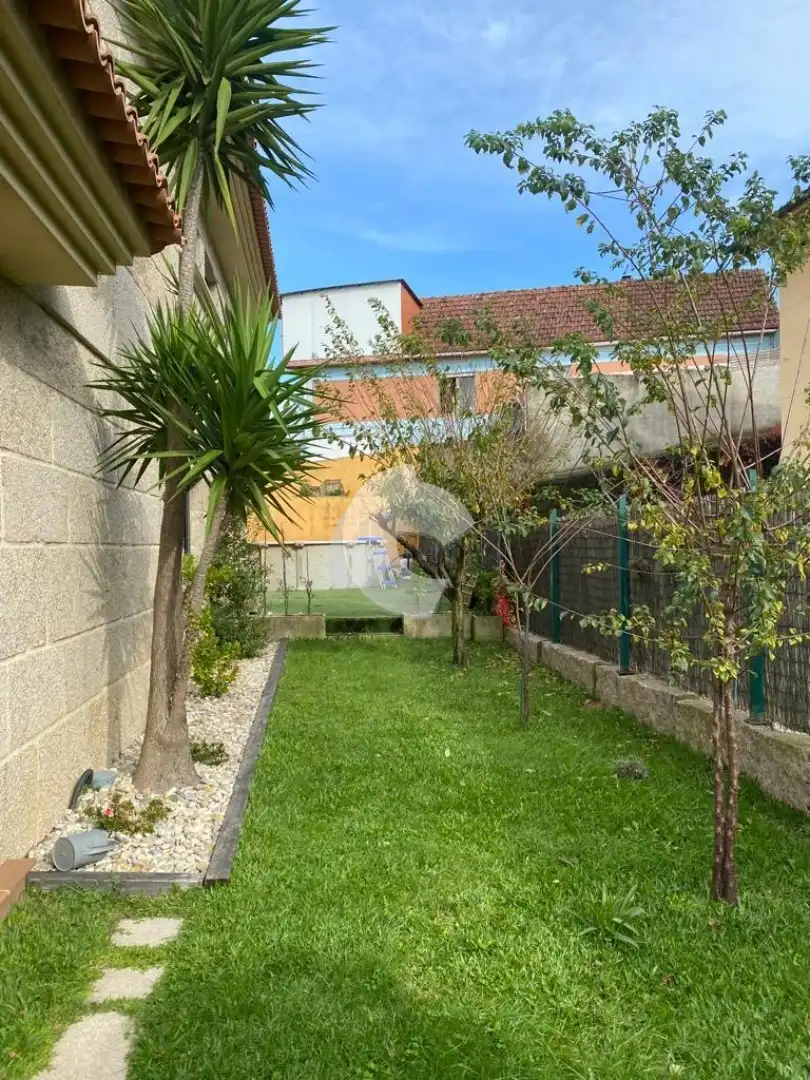Jardín de Casa o chalet en venta en Vigo  con Jardín privado