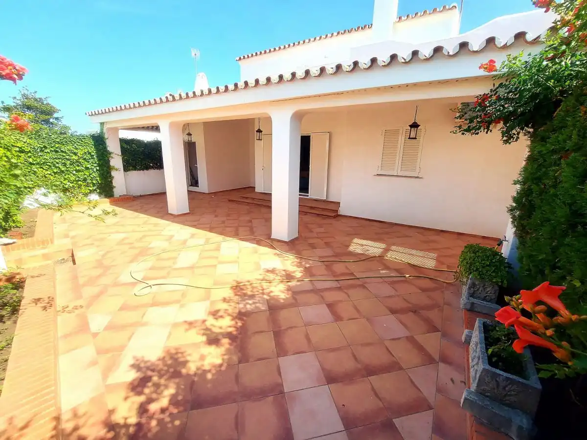 Jardín de Casa adosada en venta en Almonte con Terraza, Trastero y Balcón