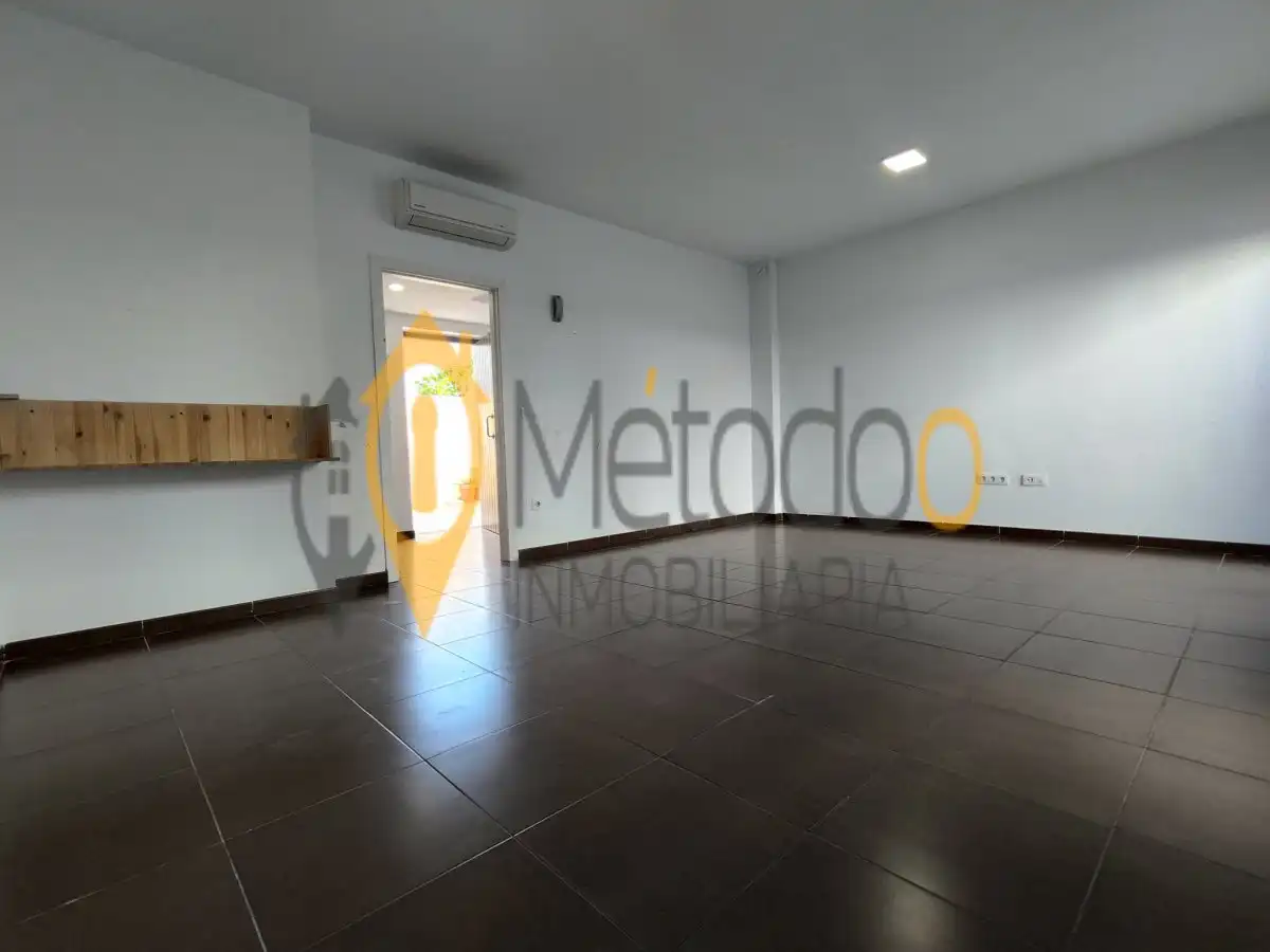 Casa adosada en venta en La Rinconada con Aire acondicionado, Terraza y Trastero