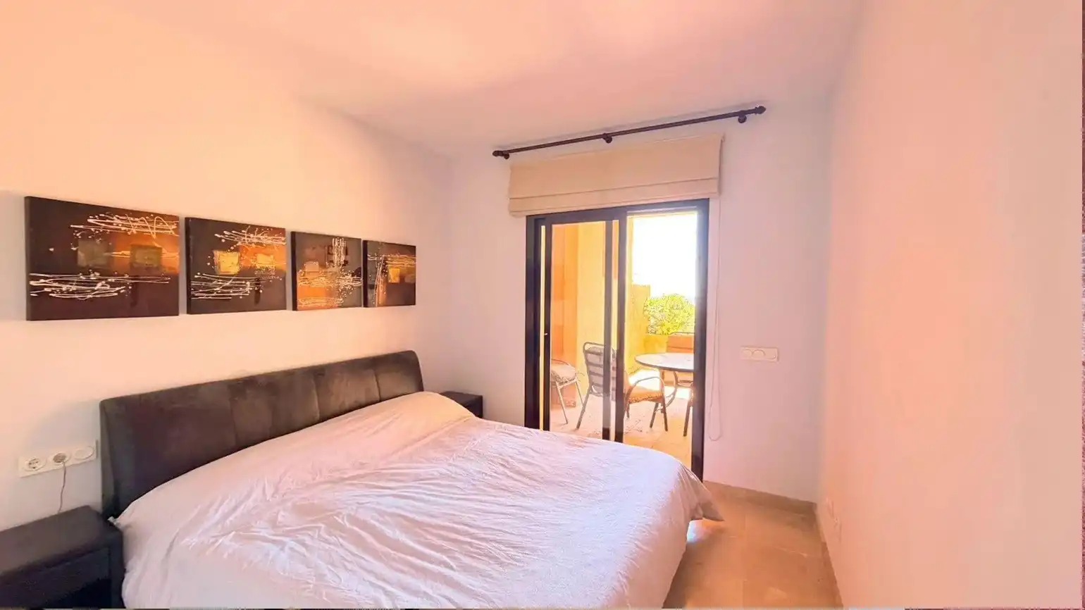 Apartament amb piscina en venda a San Luis de Sabinillas, imagen 9