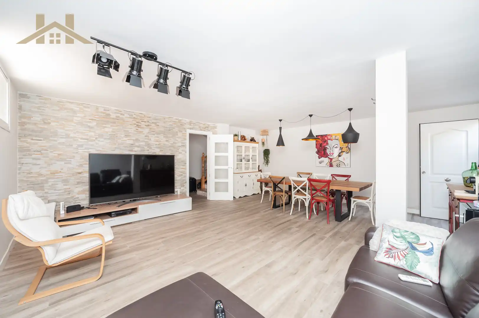Doppelhaushälfte mit Pool zum Verkauf in Calle de Camariñas 108, imagen 34