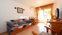 Living room of Apartment for sale in Guardamar del Segura  with Air Conditioner, Terrace and Furnished